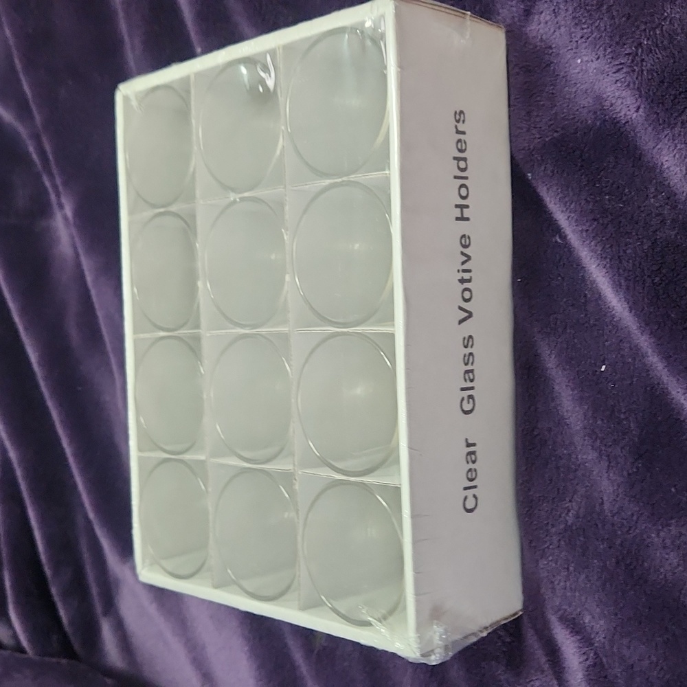 12 clear glass votive holders